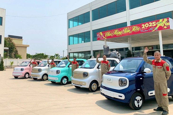 FAW Bestune Pony: un coche eléctrico de lujo de 96 millones de dongs para Vietnam - Imagen 11