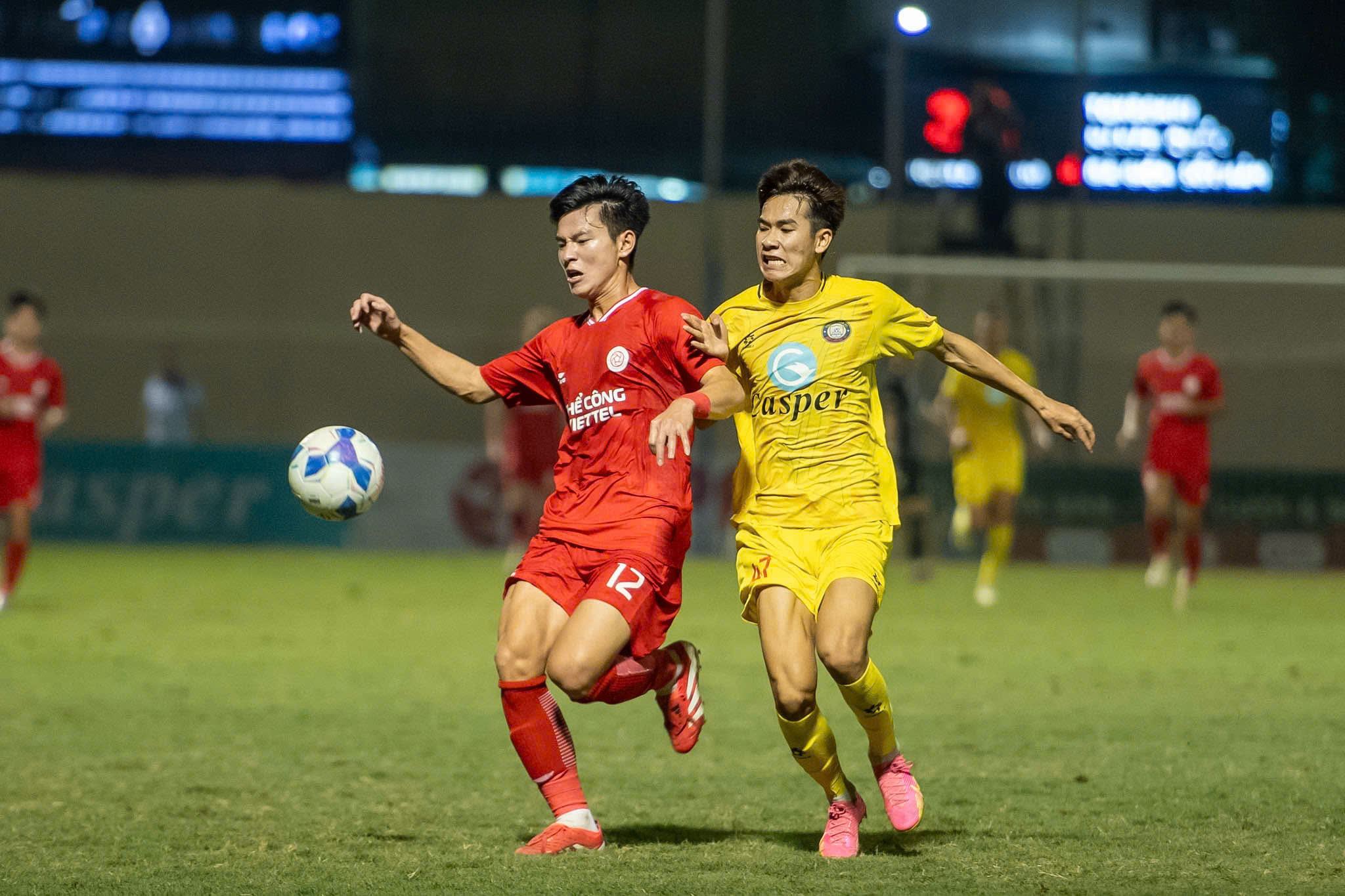 Bảng xếp hạng vòng 19 V-League: Thanh Hóa gây sốc với tốp 3, HAGL vị trí ‘chơi vơi’- Ảnh 1.