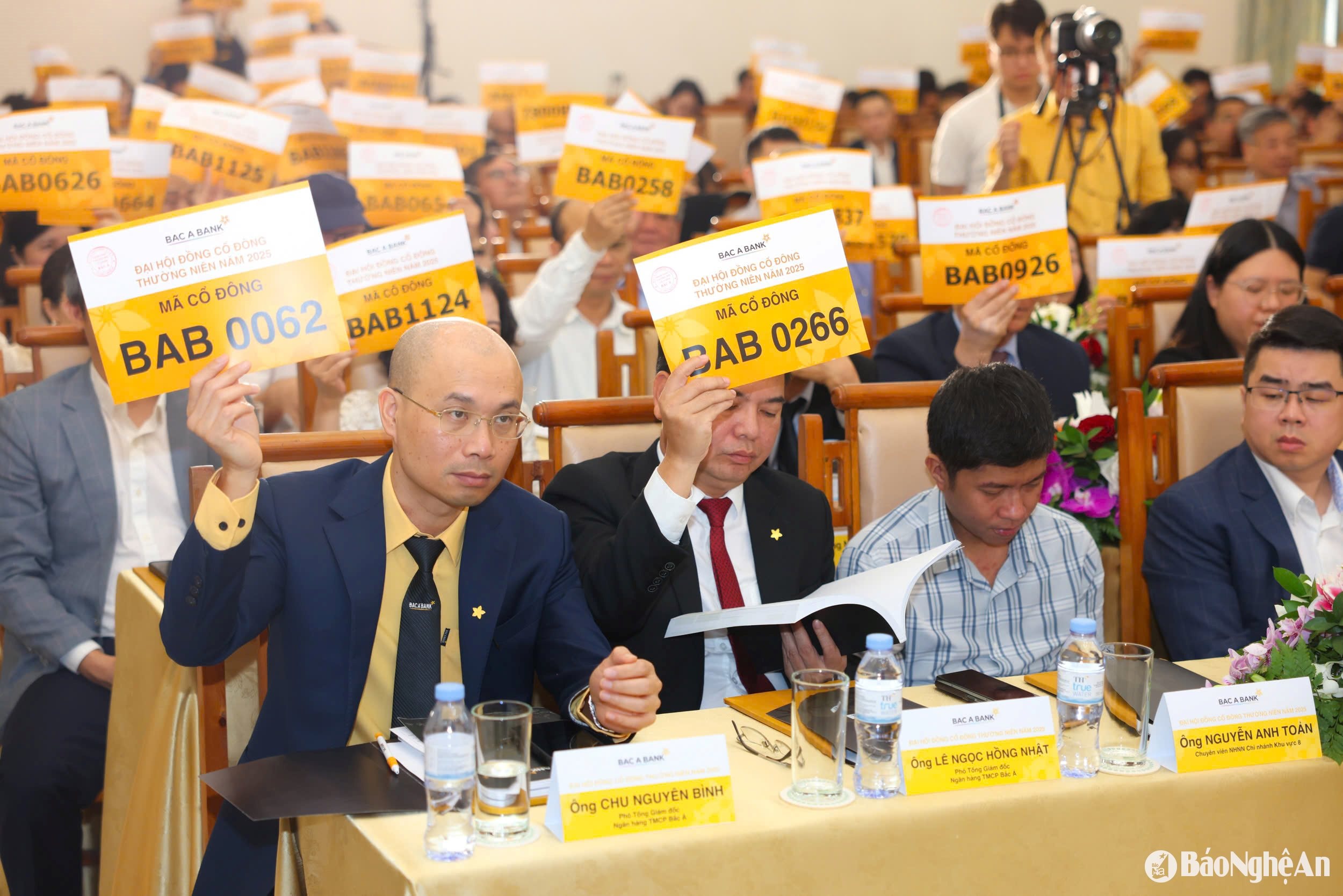 Shareholders are interested in the bank's development orientation in the context of market fluctuations. Photo - BAB