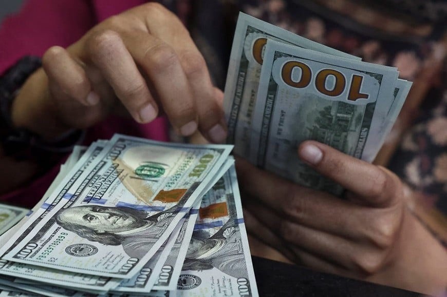 อัตราแลกเปลี่ยน USD วันนี้ 23 เม.ย. : USD กลับมาเคลื่อนไหวในทิศทางขาขึ้น ภาพ : รอยเตอร์ส
