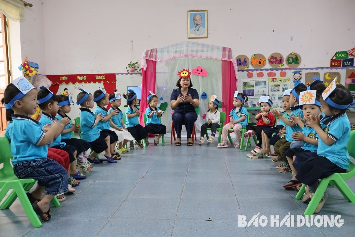 โรงเรียนอนุบาล.jpg