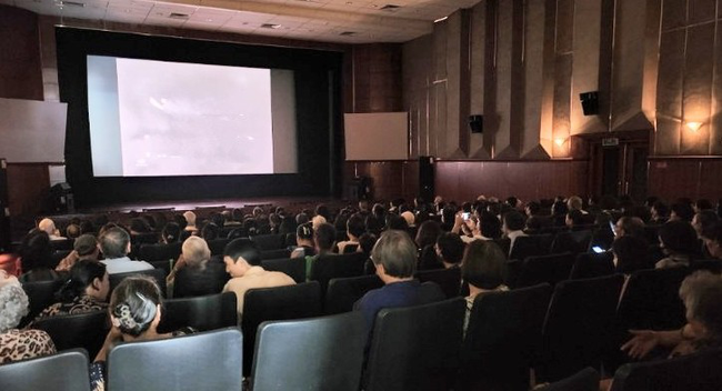南部解放記念日に関する 2 つの古典的な映画の終わり - 写真 2。