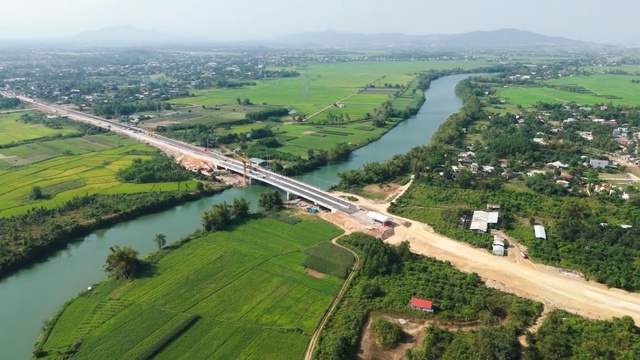 Thông xe cầu Quảng Đà nối Quảng Nam - Đà Nẵng - Ảnh 2.