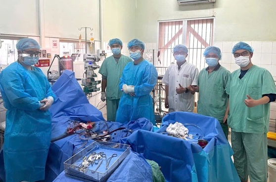重篤な心筋炎を患う子供の命を救うために ECMO 技術をタイムリーに使用 - 写真 3。