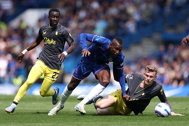 チェルシー対エバートン 1-0（後半）：チェルシーがプレッシャーを強める（写真9）