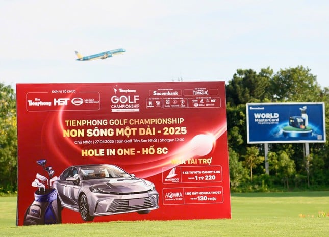 234 golfer 'khuấy động' sân golf Tân Sơn Nhất ảnh 4
