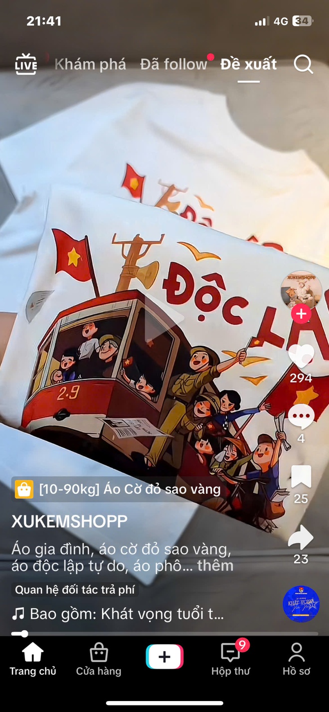 Cơn sốt mua áo cờ đỏ sao vàng mặc dịp lễ 30-4- Ảnh 8.