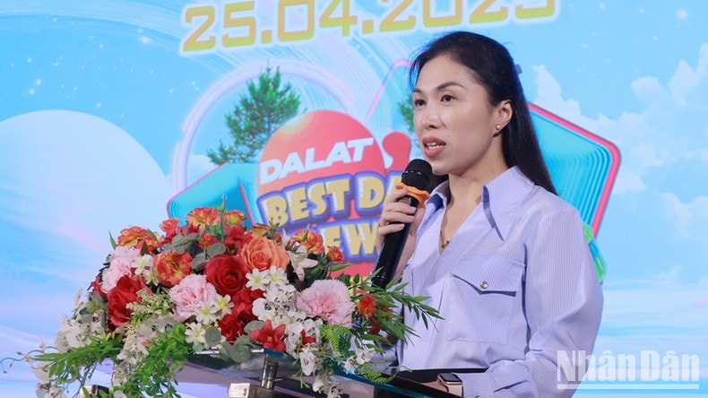 Đại tiệc âm nhạc trên Quảng trường Lâm Viên Đà Lạt dịp nghỉ lễ 30/4 và 1/5 ảnh 1