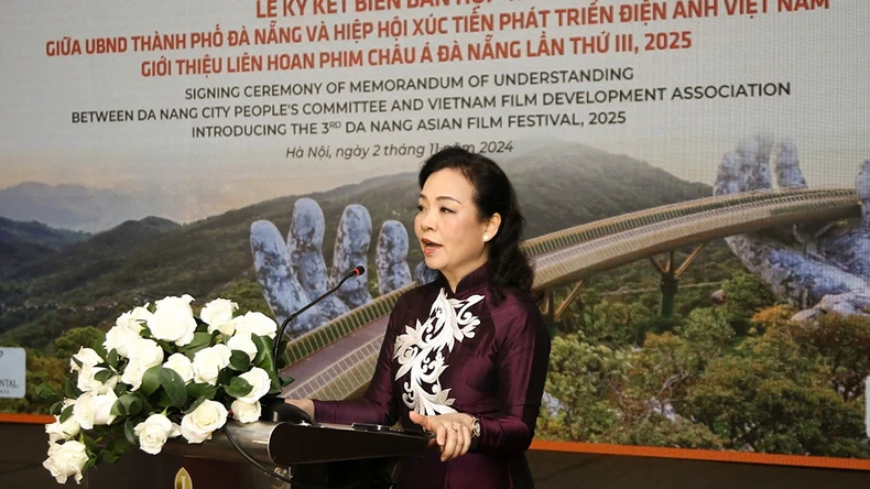 Signing of Memorandum of Cooperation between Da Nang and Vietnam Cinema Promotion and Development Association photo 1