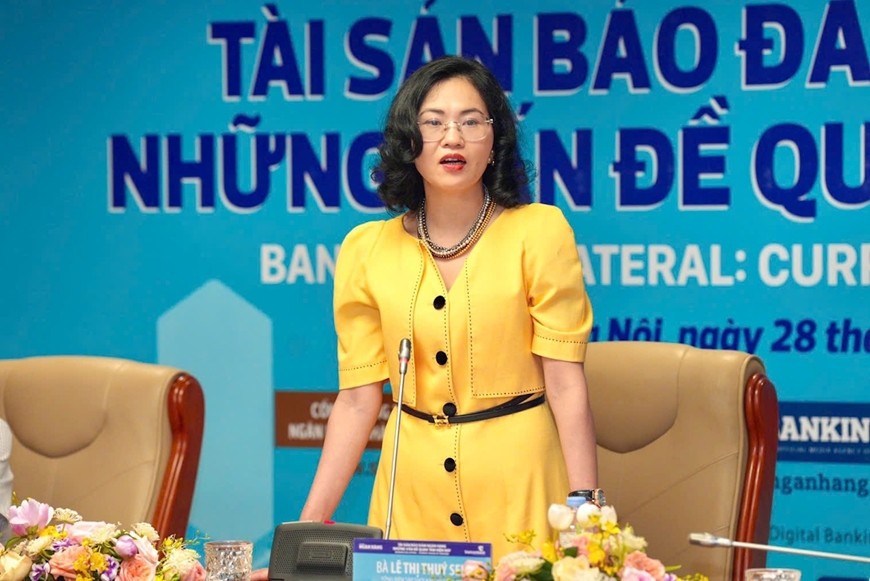  Tổng Biên tập Thời báo Ngân hàng Lê Thị Thúy Sen phát biểu tại hội thảo. Ảnh: HOÀNG GIÁP