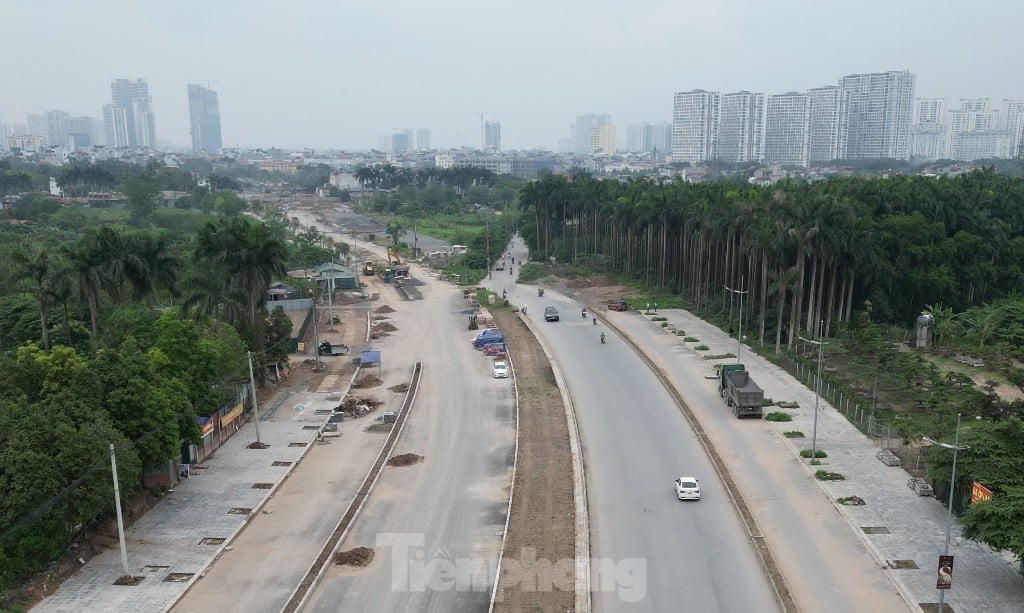 Hà Nội: Cận cảnh trục đại lộ Tây Thăng Long 10 làn xe đang dang dở ảnh 3