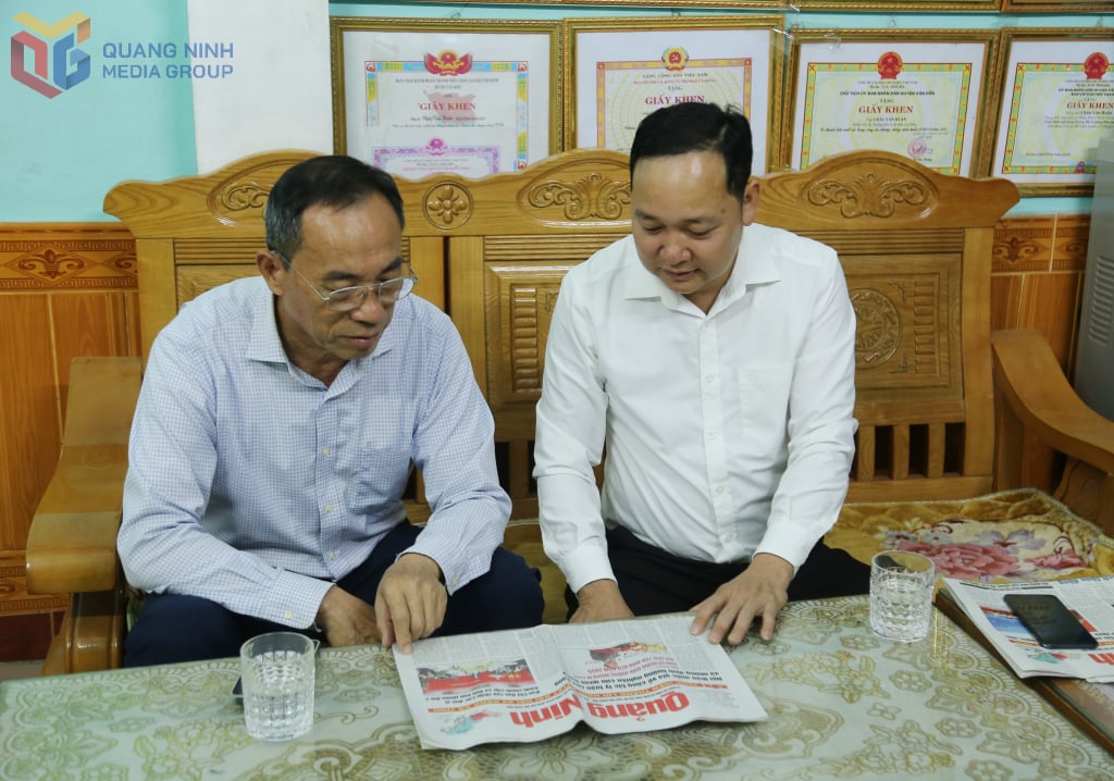 ក
