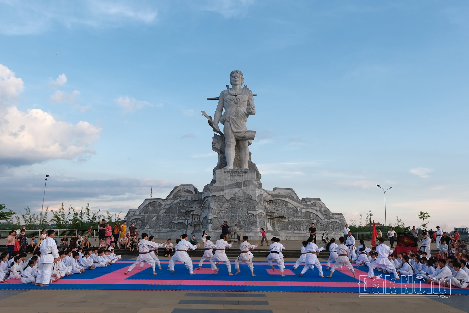 dscf3079.jpg