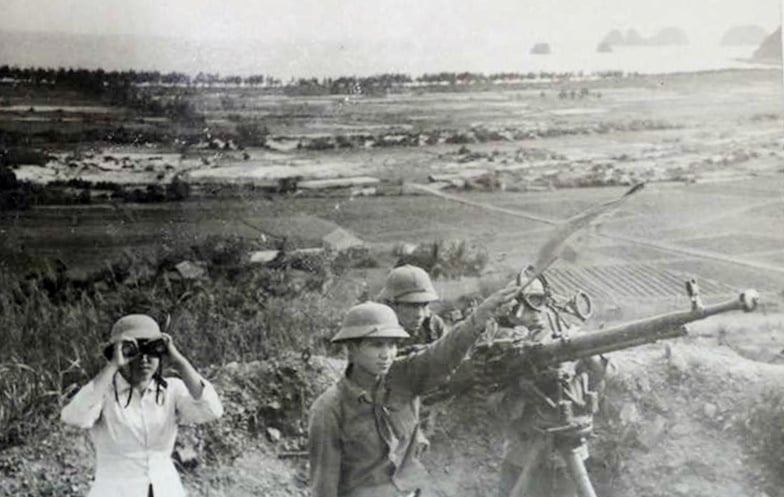 응옥붕 사(반돈 구)의 퉁리 언덕에 주둔한 미군 항공기를 상대로 한 14.5mm 대공포대. 사진: 문서