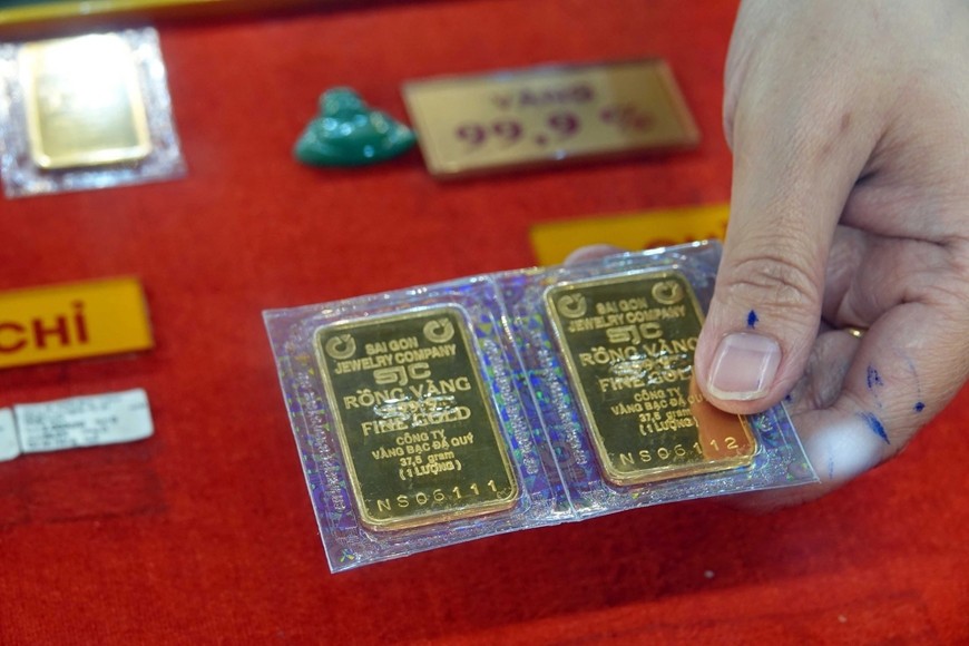 Giá vàng trong nước giảm mạnh. Ảnh: thanhnien.vn 
