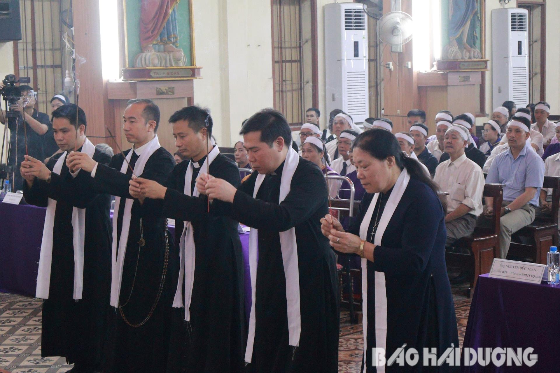 thanh-le-cau-nguyen-2-(1).jpg