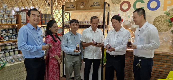 Đưa đặc sản miền Tây vào resort - Ảnh 1.