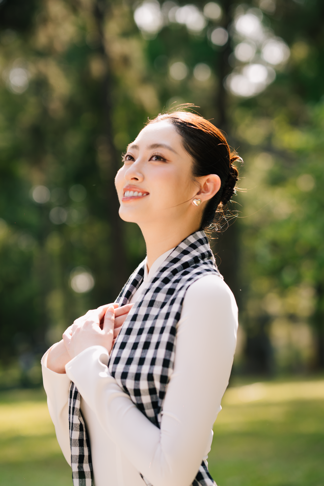 luong-thuy-linh-30-11.png