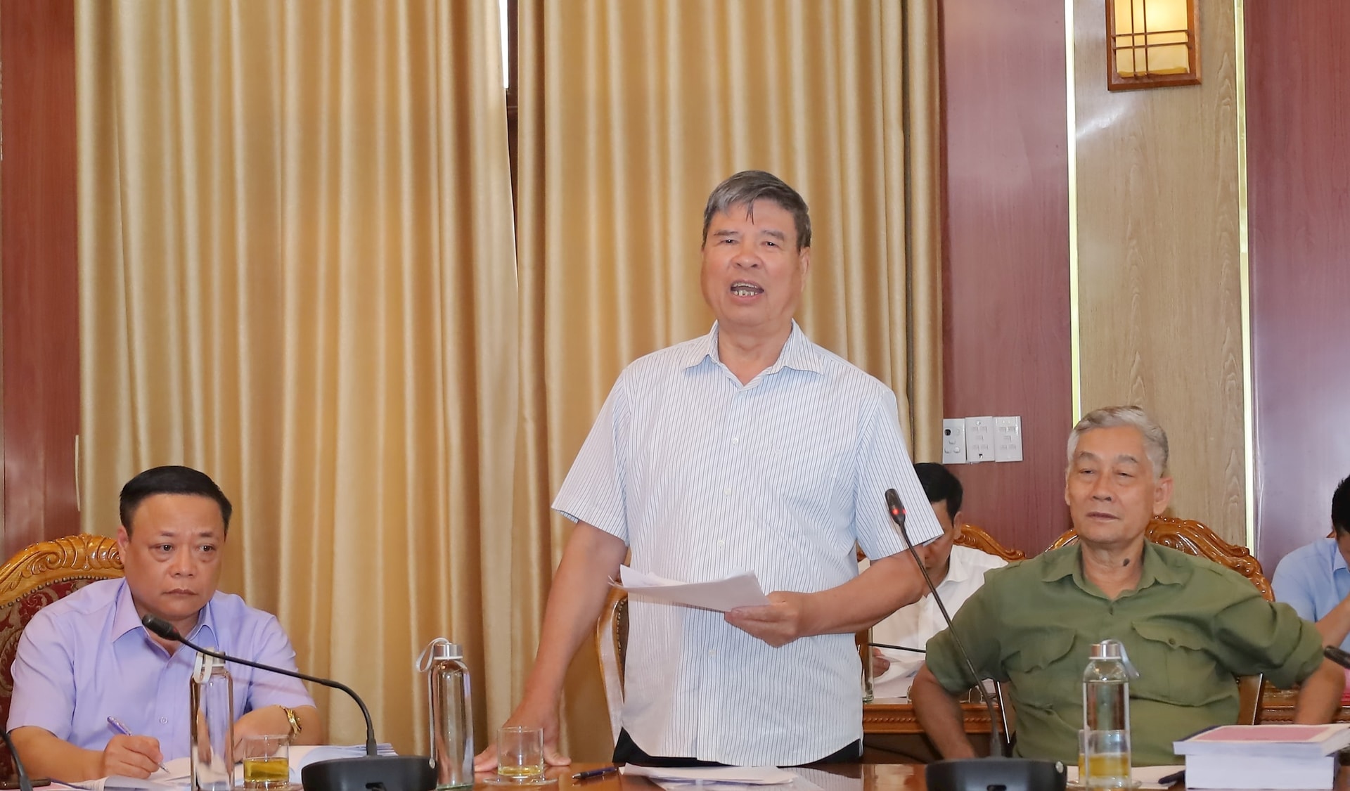 ន