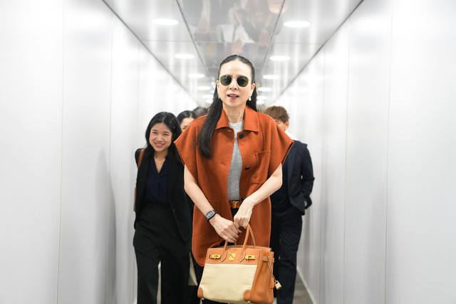 Madam Pang đã đến Hà Nội, chuẩn bị xem bóng đá Thái Lan so tài Việt Nam- Ảnh 1.