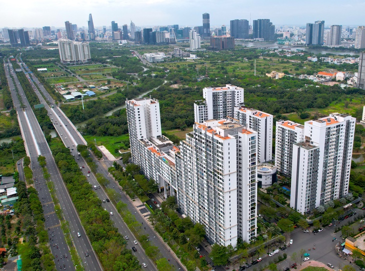 Morning news 3-4: Real estate investment cannot rely solely on 'rumors'; Everest Securities was fined - Photo 1.