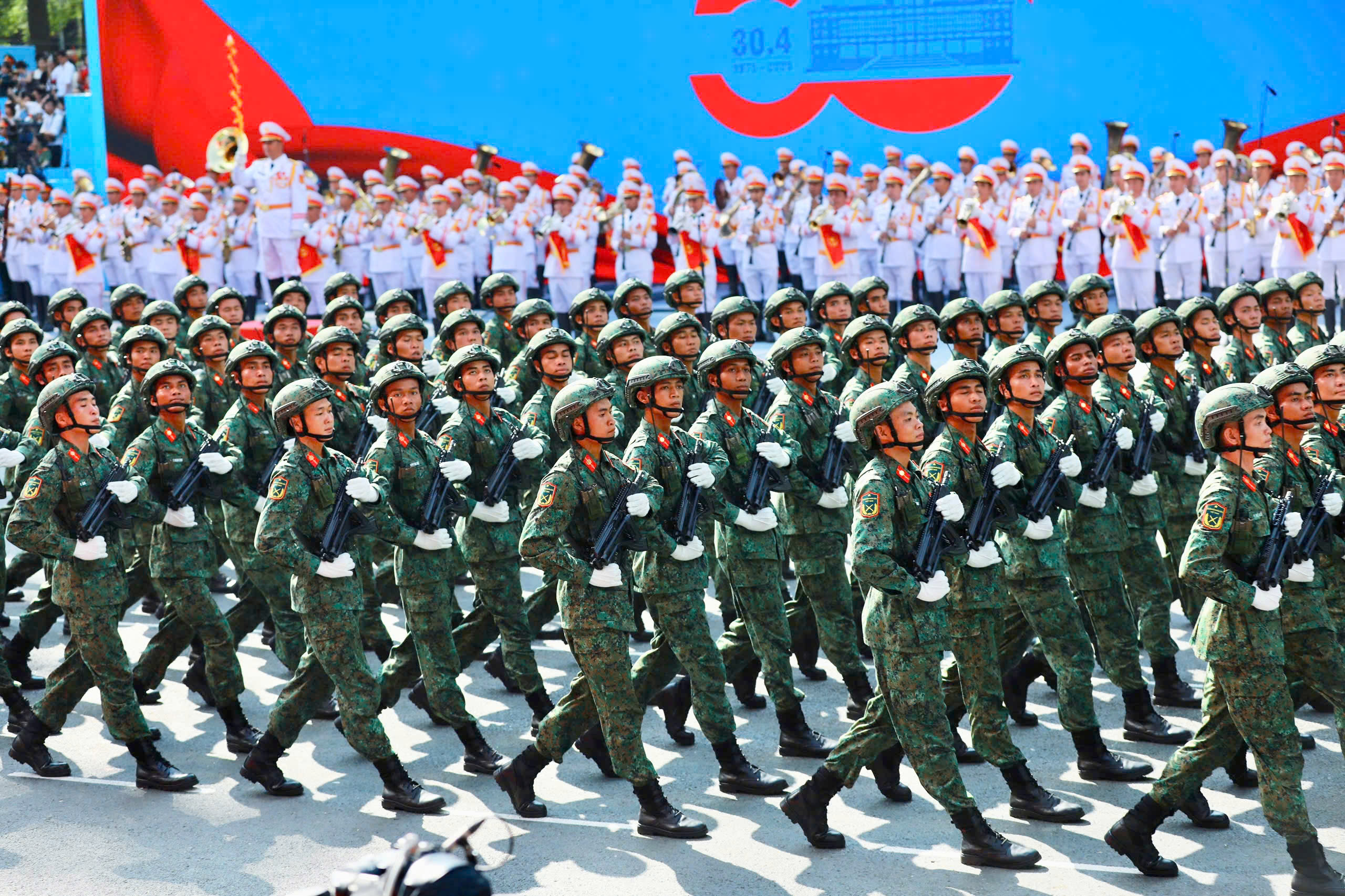 Toàn cảnh buổi tổng duyệt diễu binh, diễu hành ngày 27.4 ở TP.HCM- Ảnh 19.