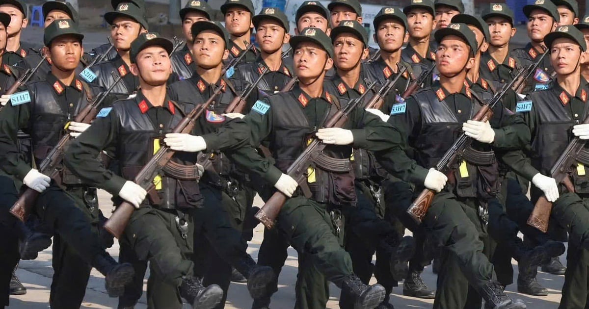 Tự hào vì được diễu binh 30.4 trong vòng tay triệu triệu con tim Việt Nam