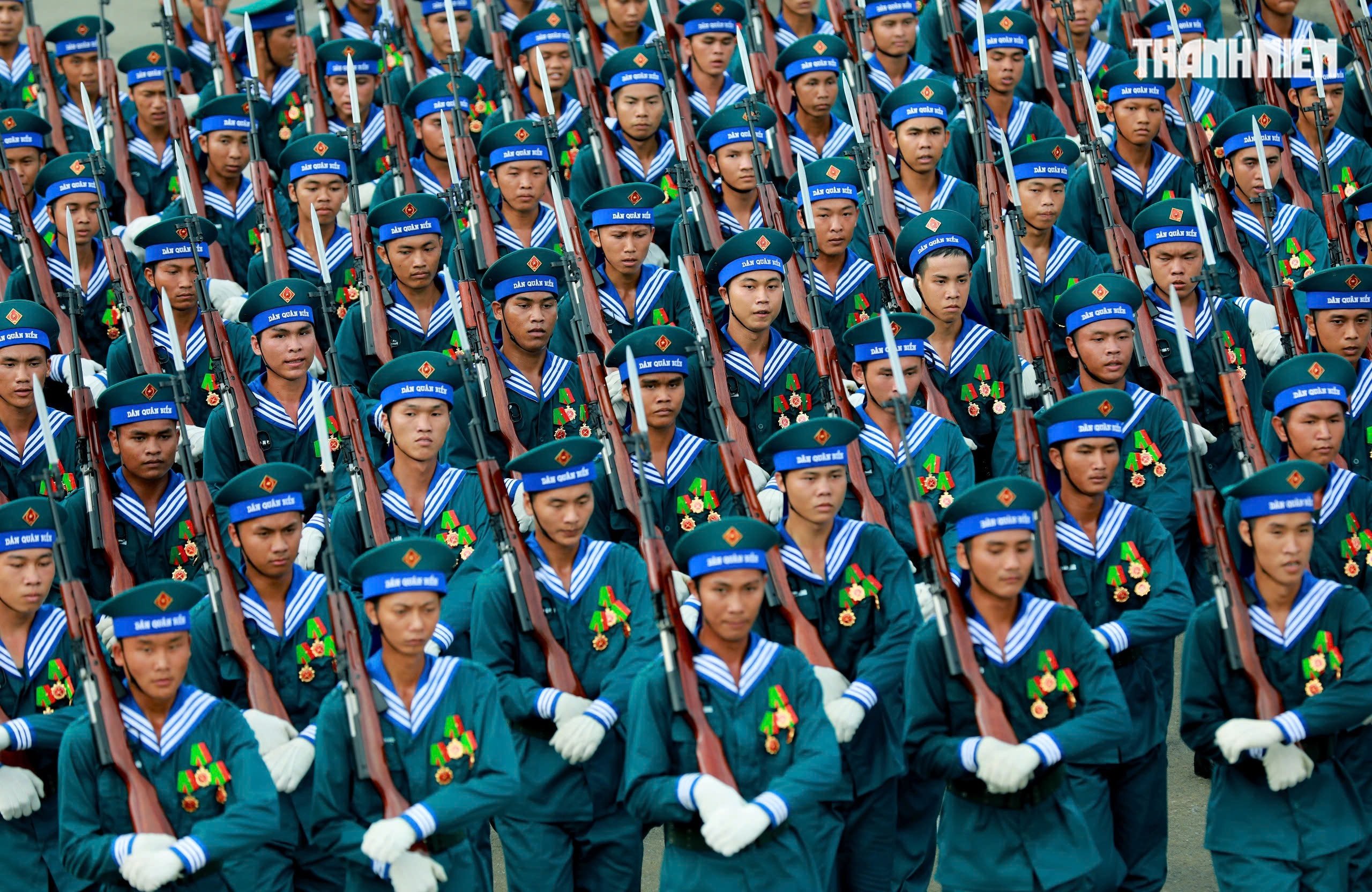 Vũ khí tối tân quy tụ trong lễ diễu binh 30.4 - Ảnh 9.