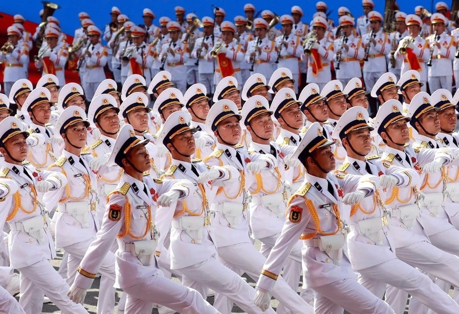 [Ảnh] Lễ diễu binh, diễu hành kỷ niệm 50 năm thống nhất đất nước