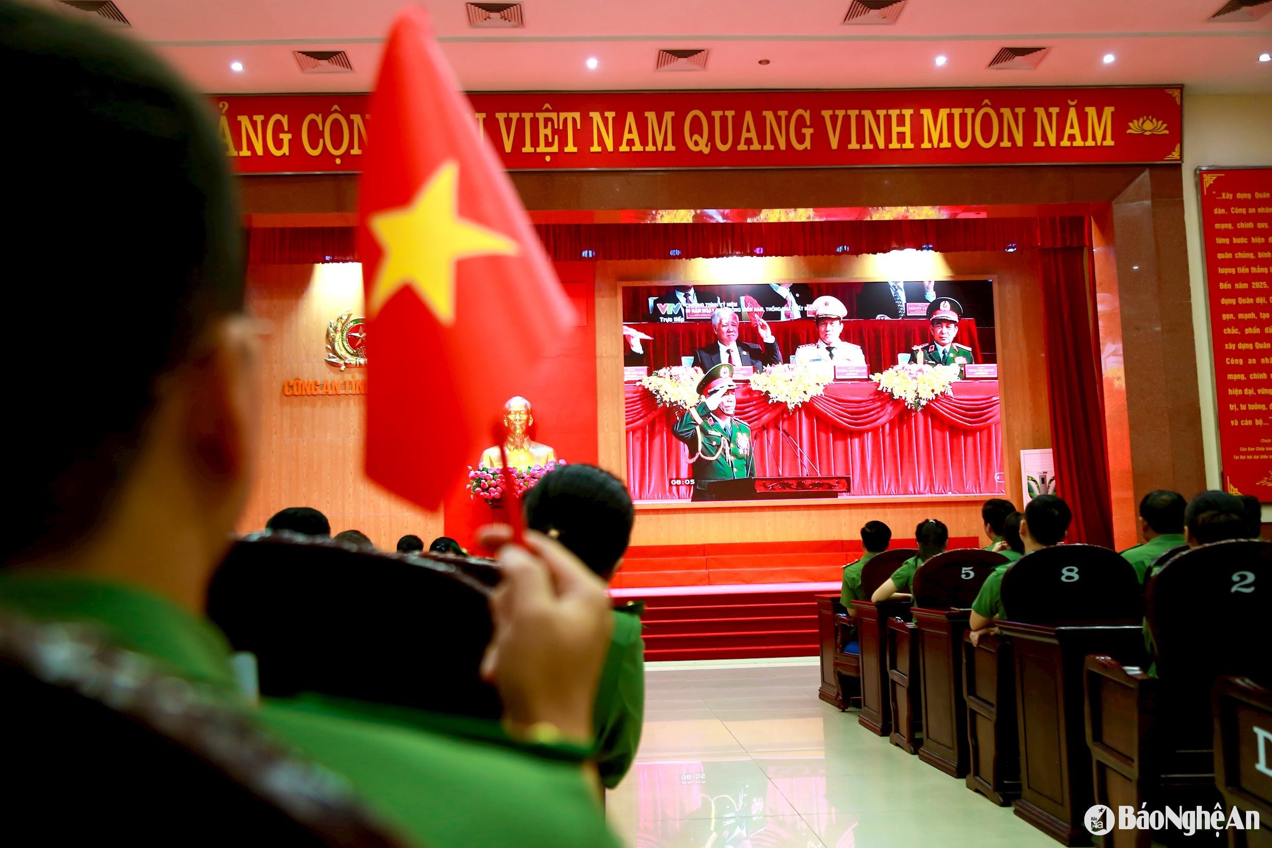 dịp sống người dân sáng 30:4 Ảnh Diệp Thanh00010