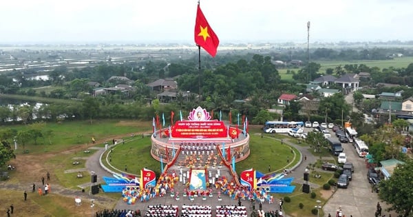 Quảng Trị trang trọng tổ chức lễ thượng cờ Thống nhất non sông
