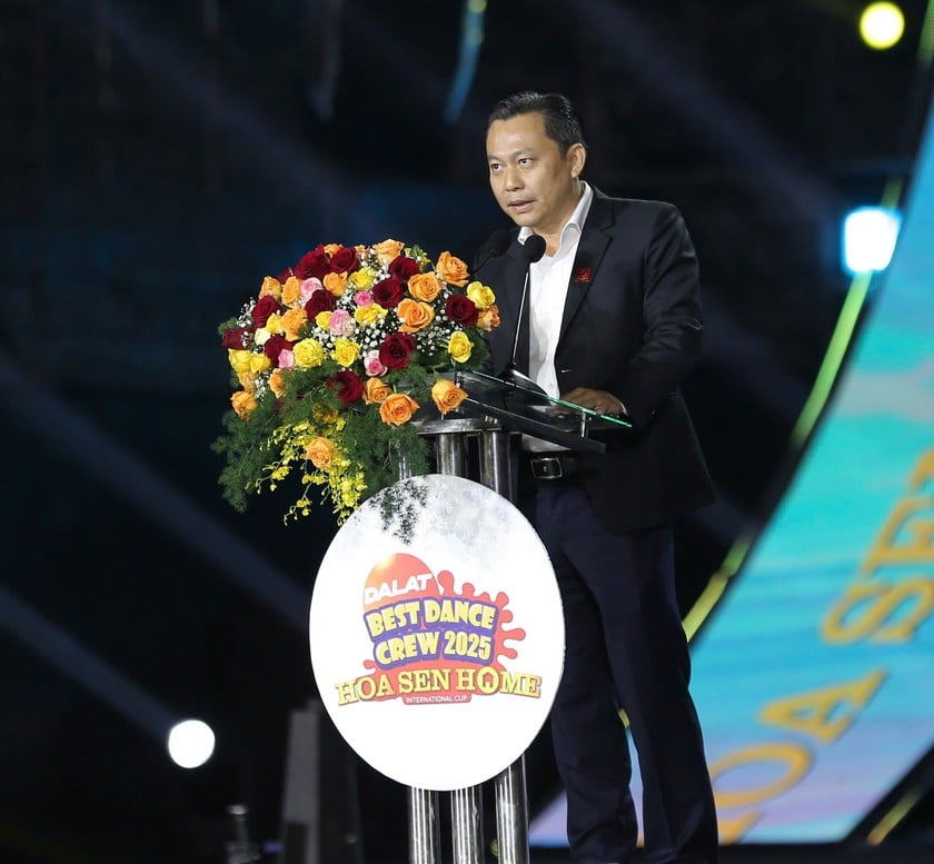 Ông Nguyễn Ngọc Huy – Phó Tổng Giám đốc Trực Tập đoàn Hoa Sen cho biết cuộc thi cuộc thi tiếp tục thực hiện sứ mệnh cổ vũ tinh thần yêu thích nhảy múa của thế hệ trẻ.
