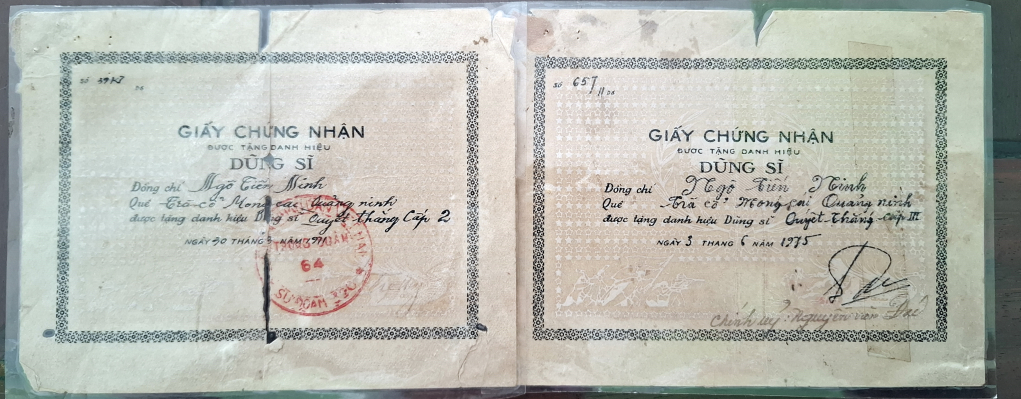 Đây là 2 trong 3 giấy chứng nhận Dũng sĩ Quyết thắng của CCB Ngô Tiến Ninh về thành tích chiến đấu.