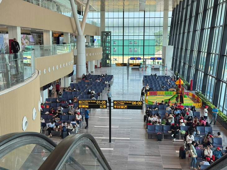 Tân Sơn Nhất - Ảnh 5.