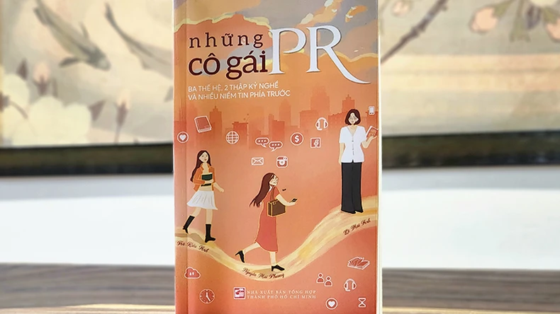 Nhà Xuất bản Tổng hợp Thành phố Hồ Chí Minh ra mắt sách của tác giả nữ nhân dịp 8/3 ảnh 1