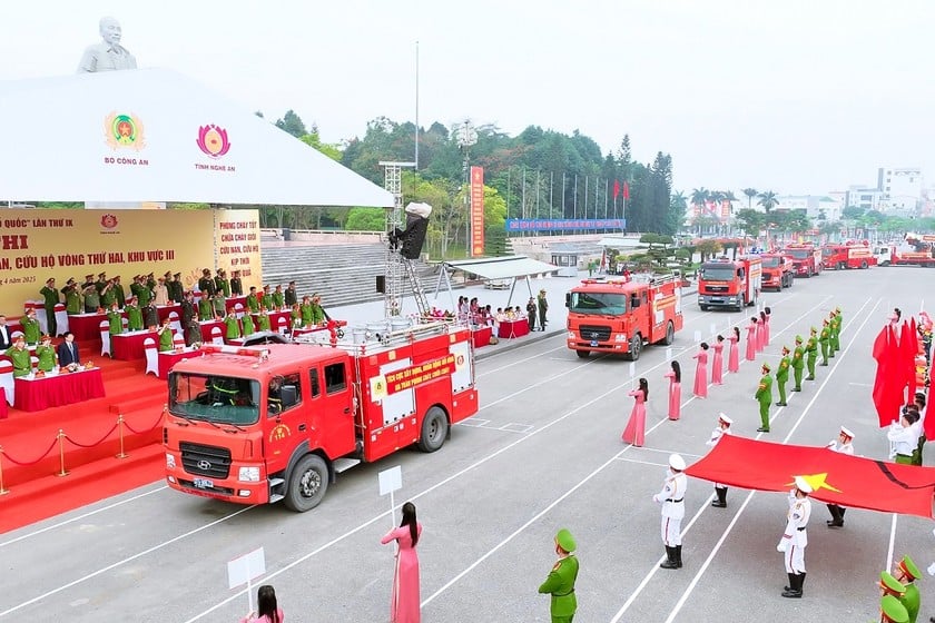 Quang cảnh lễ khai mạc.