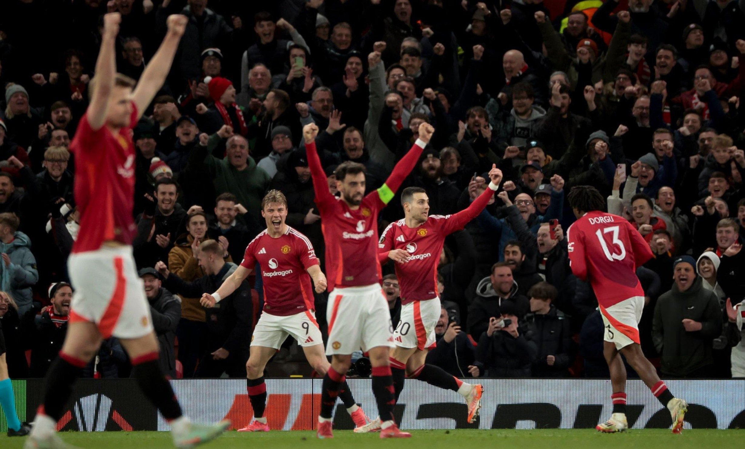 Man Utd dưới thời HLV Amorim: Sự phập phù và con đường sống duy nhất - 2