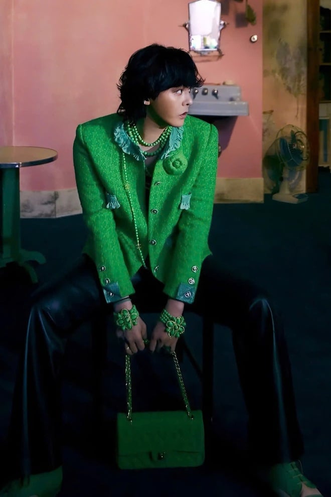 G-Dragon: Người đàn ông hiếm hoi cân đẹp mọi trang phục sến súa - 5