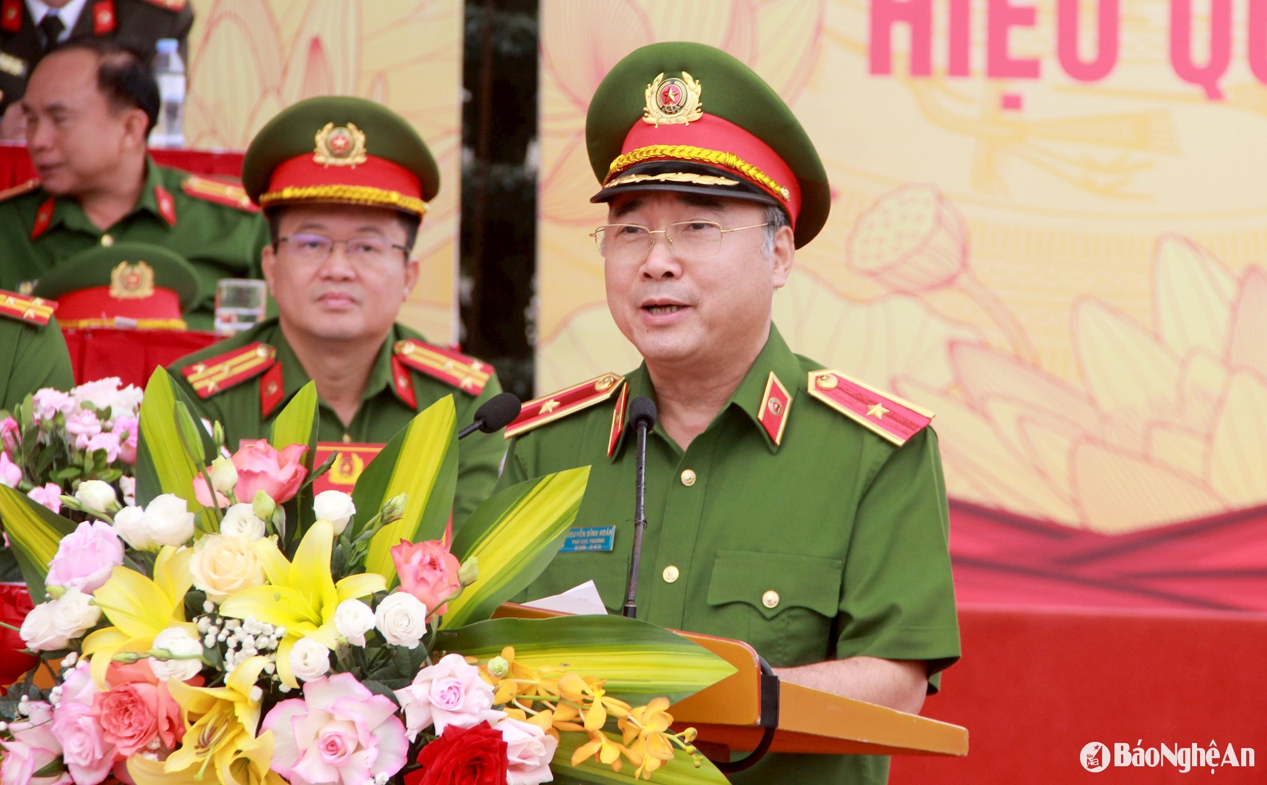 thiếu tướng