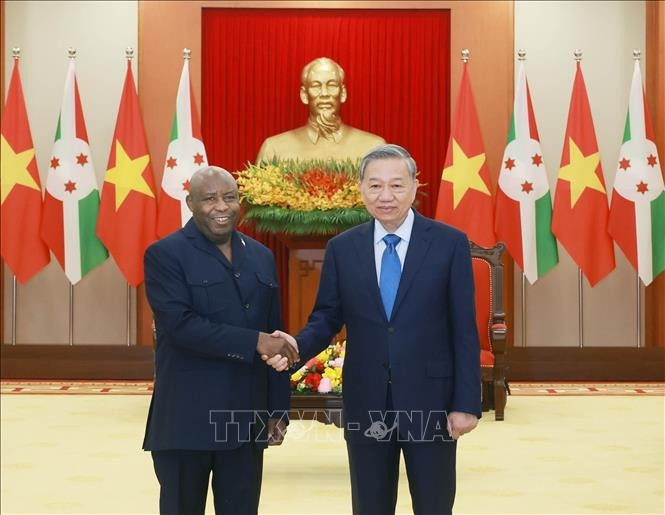 Tổng Bí thư Tô Lâm tiếp Tổng thống nước Cộng hòa Burundi Évariste Ndayishimiye. Ảnh: Thống Nhất/TTXVN