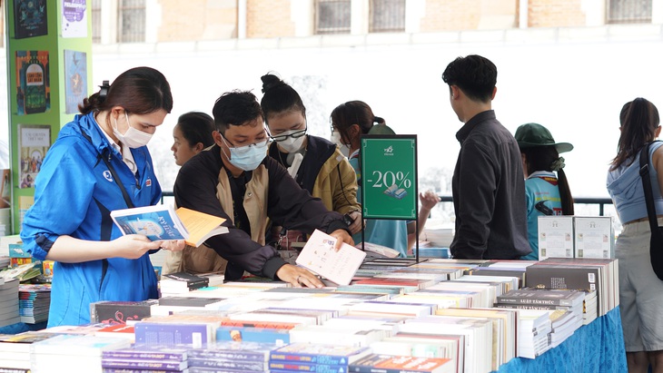 Ngày sách và văn hóa đọc Việt Nam - Ảnh 2.