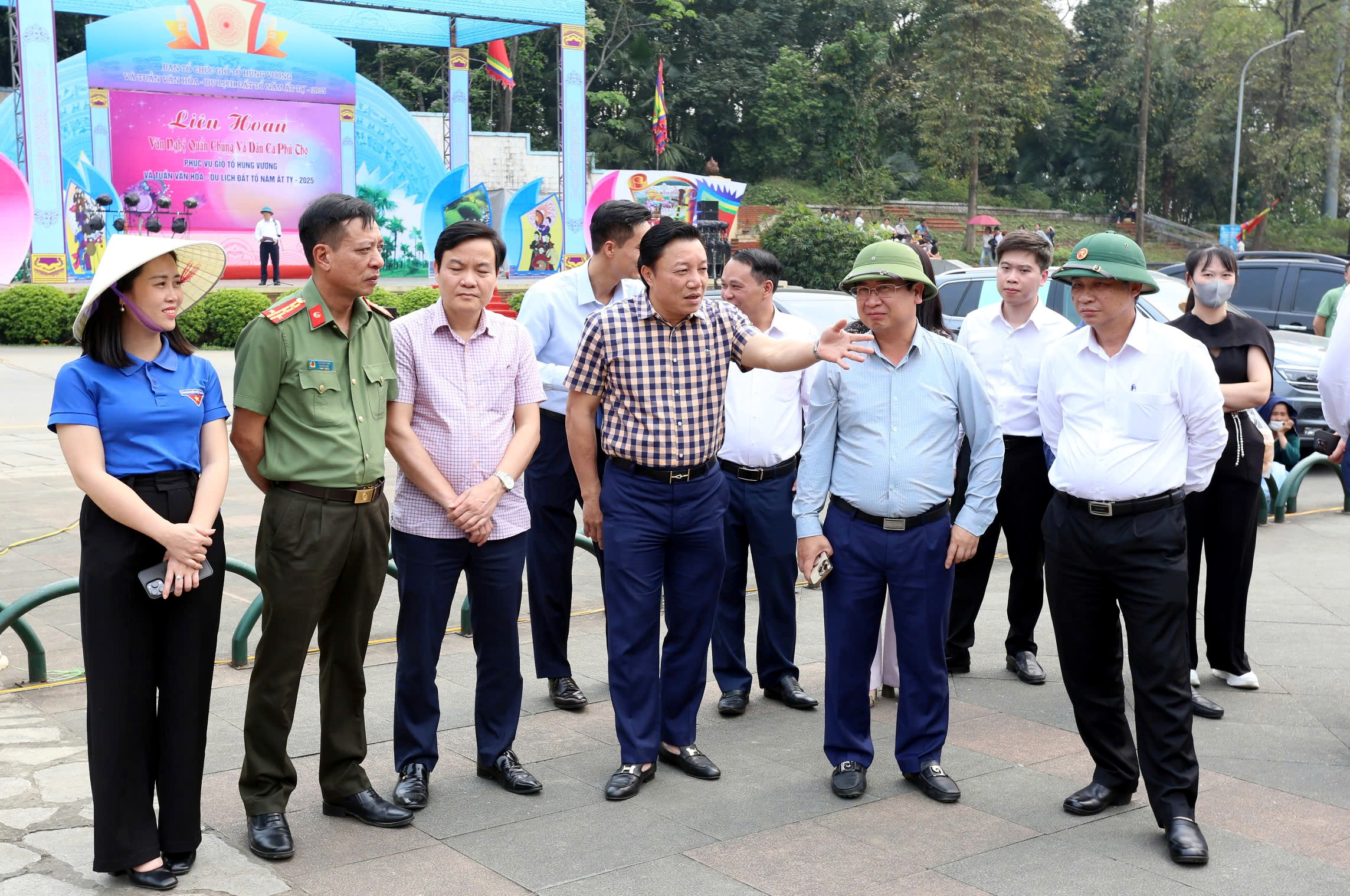 การซ้อมพิธีถวายธูปเทียนรำลึกถึงกษัตริย์หุ่ง ปีอตีต ๒๕๖๘