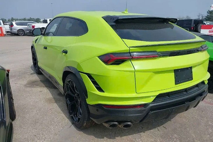なぜ、数十億ドルもする新車のランボルギーニ・ウルス・ペルフォルマンテが「スクラップ」として売られているのでしょうか? - 図10 Ly do Lamborghini Urus Performante bac ty moi tinh ban gia “sat vun”?-Hinh-10
