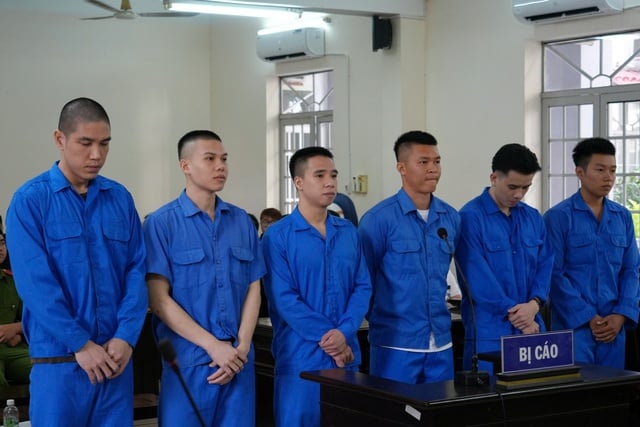 Vì sao phiên tòa xét xử 6 cầu thủ CLB bóng đá Bà Rịa - Vũng Tàu phải hoãn?- Ảnh 1.