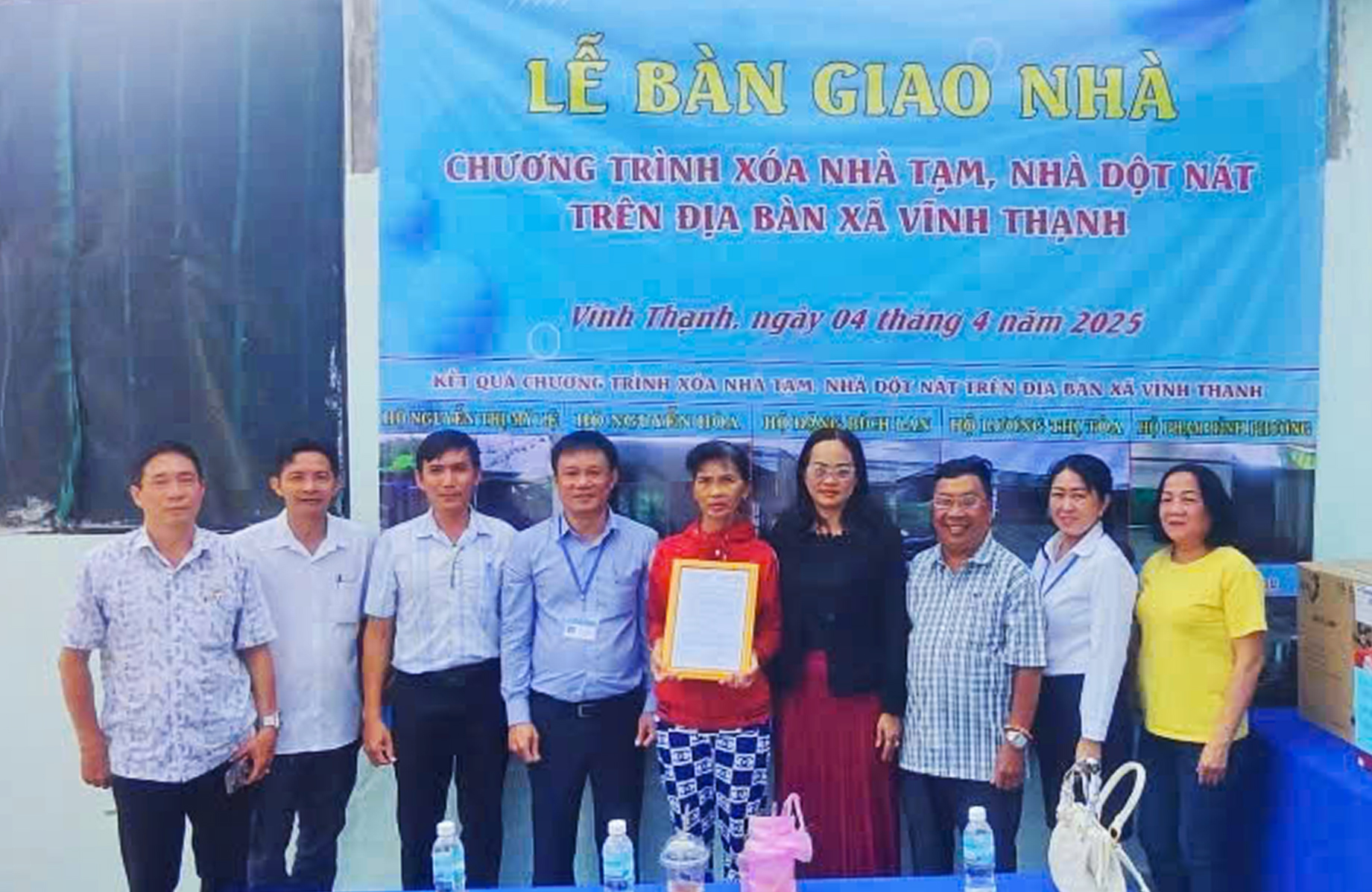 ប្រគល់ផ្ទះជូនលោកស្រី ដួង ប៊ិចឡាន។