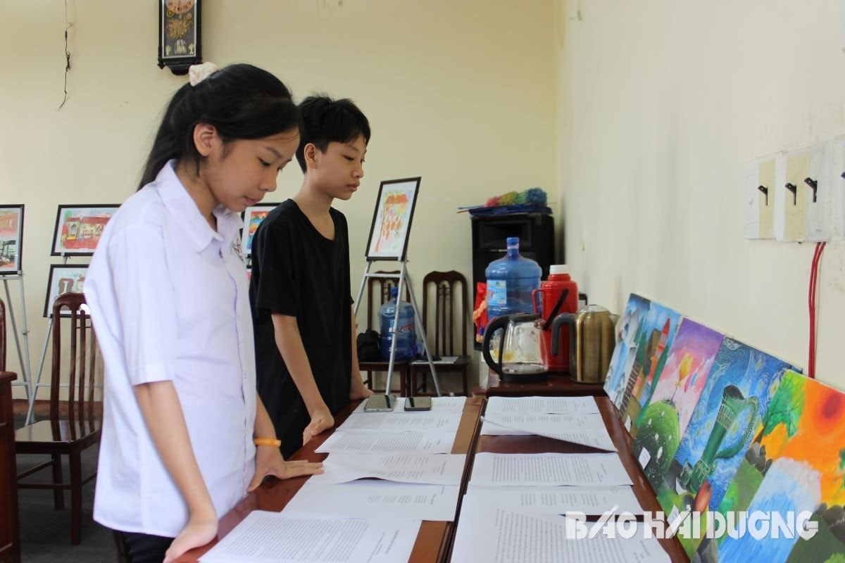 van-hoc-nghe-thuat.jpg