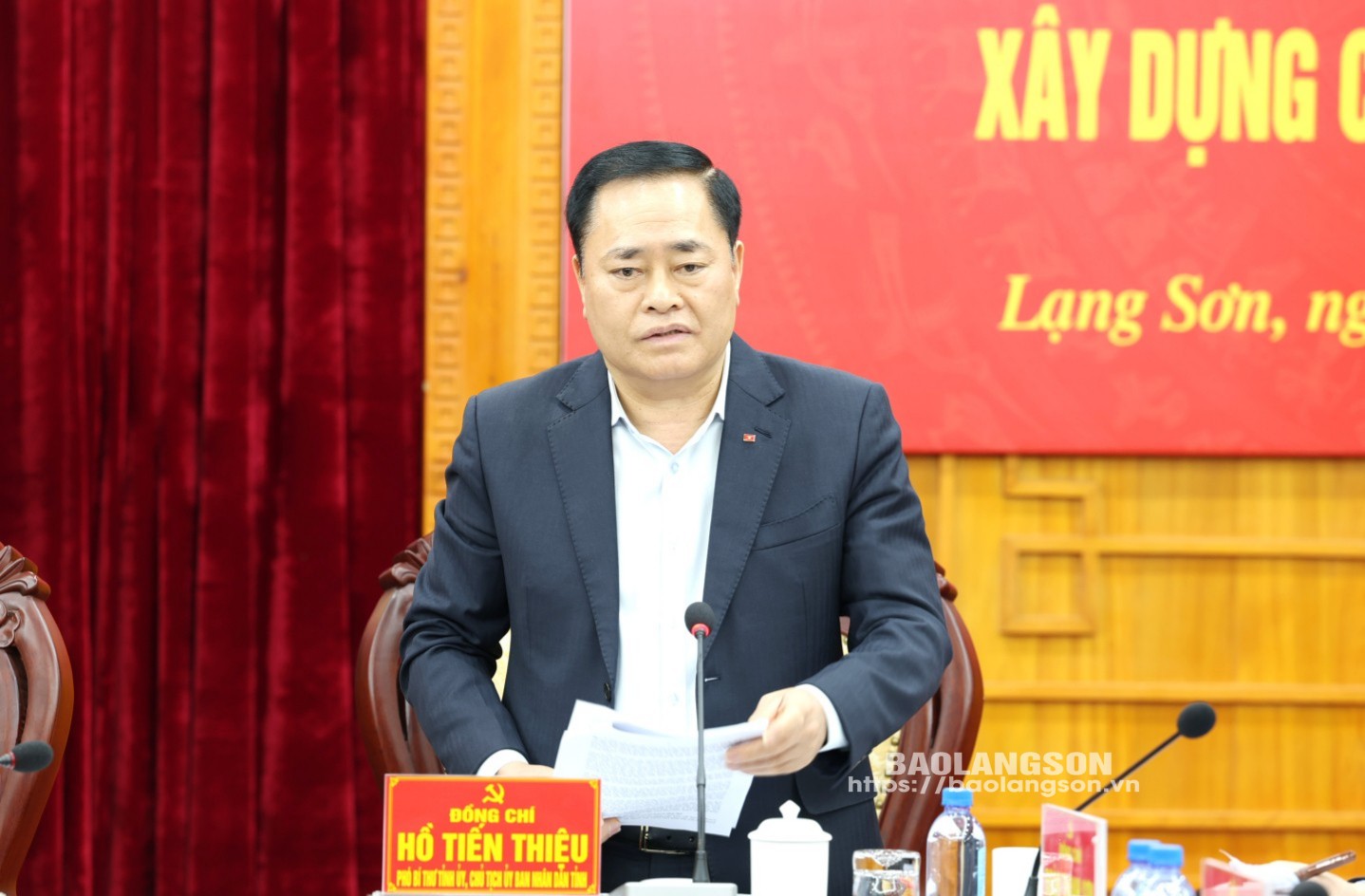 Comrade Ho Tien Thieu, Deputy Secretary of the Provincial Party Committee, Chairman of the Provincial People's Committee, Deputy Head of the Standing Committee of the Steering Committee spoke at the conference.