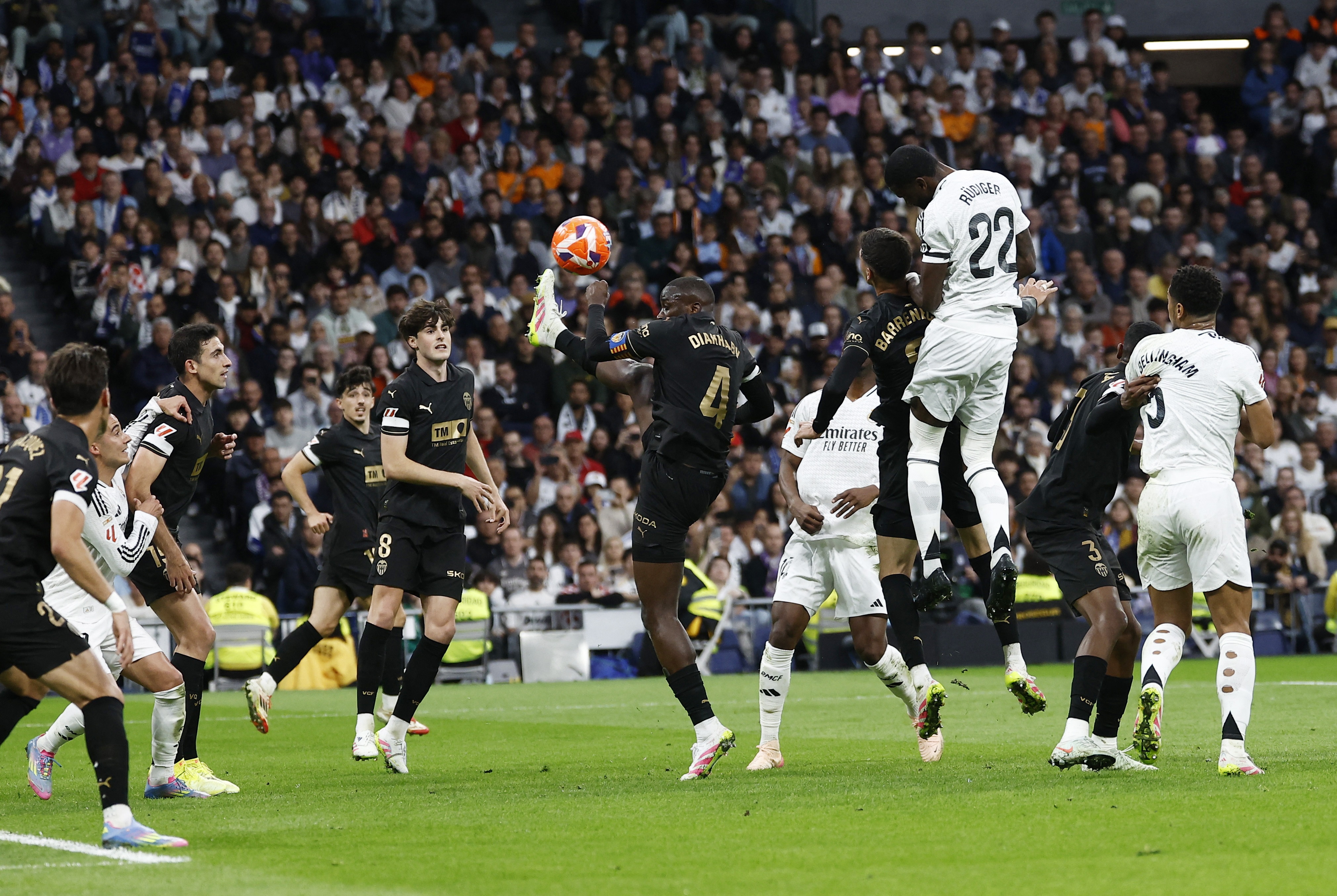 Real Madrid vs Valencia Inglaterra 4