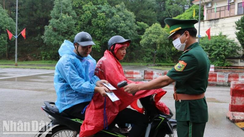 ランソン：チマ国境ゲートを通じた輸出入活動が増加（写真3）