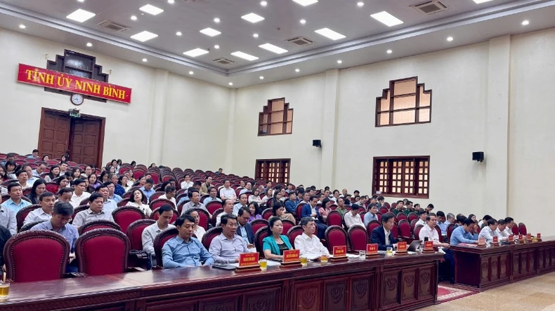 Ninh Binh: Lassen Sie kulturelle Werte nachhaltige Vitalität schaffen und verbreiten Foto 4
